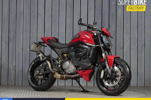 DUCATI MONSTER 900