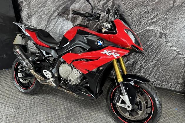 BMW S1000XR