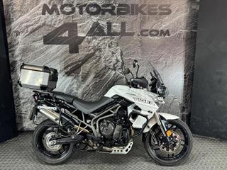 TRIUMPH TIGER 800 XR 