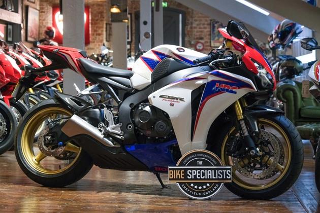 HONDA CBR1000RR FIREBLADE