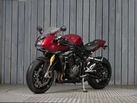 TRIUMPH SPEED TRIPLE 1200 RR