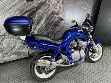 SUZUKI GSF600 BANDIT