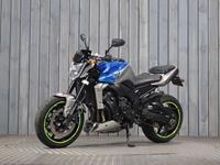 YAMAHA FZ1