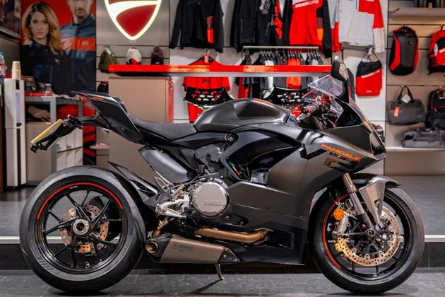 DUCATI PANIGALE V2