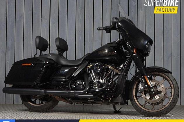 HARLEY-DAVIDSON STREET GLIDE