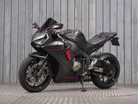 HONDA CBR1000RR FIREBLADE