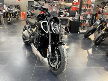 DUCATI DIAVEL V4