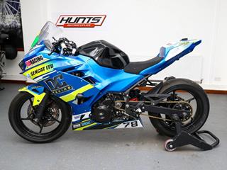 KAWASAKI NINJA 400 