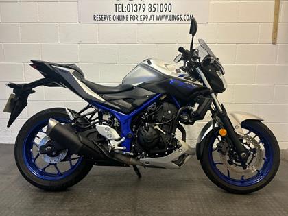 YAMAHA MT-03