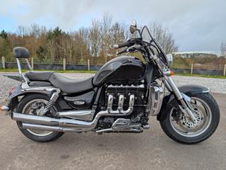 TRIUMPH ROCKET III CLASSIC 