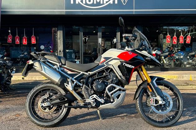 TRIUMPH TIGER 900 RALLY PRO