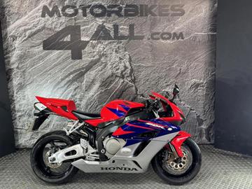 HONDA CBR1000RR FIREBLADE