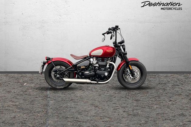 TRIUMPH BONNEVILLE BOBBER