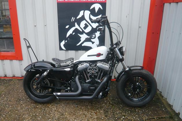 HARLEY-DAVIDSON SPORTSTER 1200