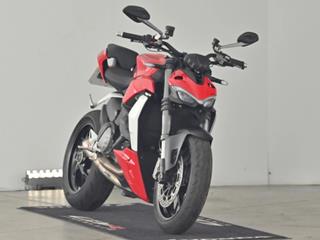 DUCATI STREETFIGHTER V2 