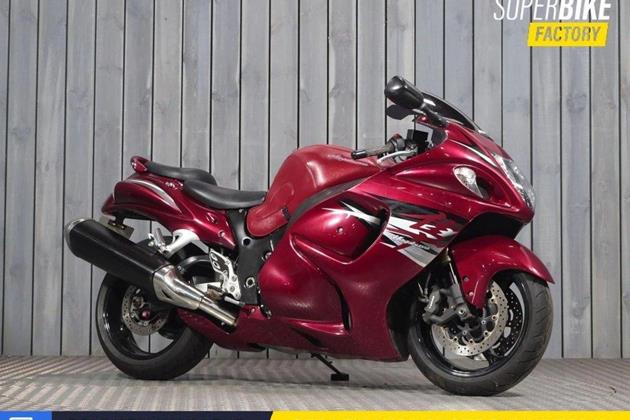 SUZUKI GSX1300R HAYABUSA