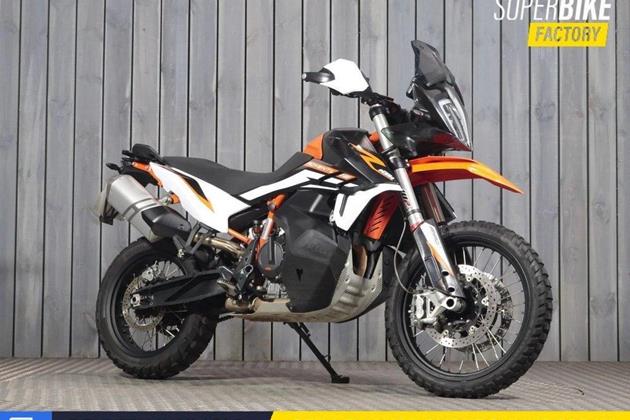 KTM 890 ADVENTURE