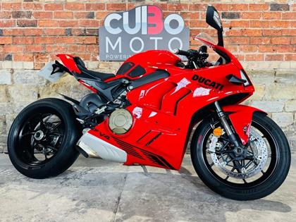 DUCATI PANIGALE V4