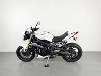 TRIUMPH STREET TRIPLE 675