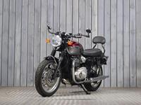 TRIUMPH BONNEVILLE T120