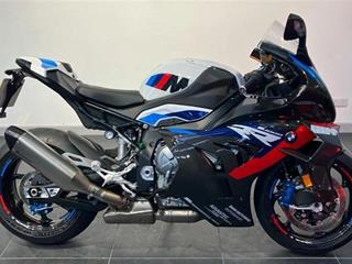 BMW M1000RR 