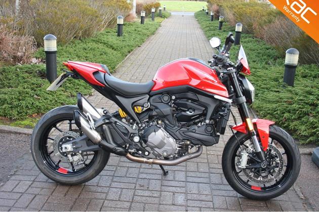 DUCATI MONSTER 937