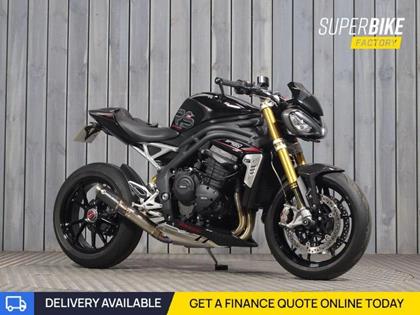 TRIUMPH SPEED TRIPLE 1200 RS