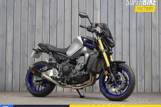 YAMAHA MT-09