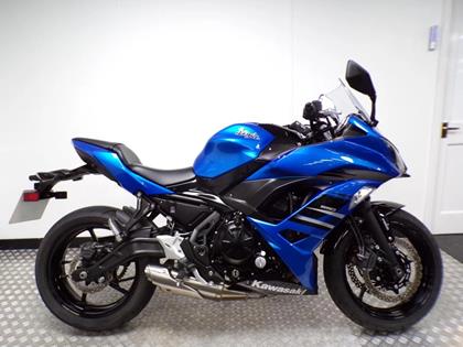 KAWASAKI NINJA 650