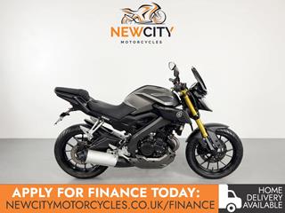 YAMAHA MT-125 