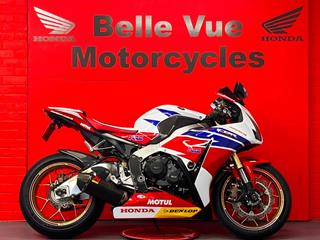 HONDA CBR1000RR FIREBLADE 