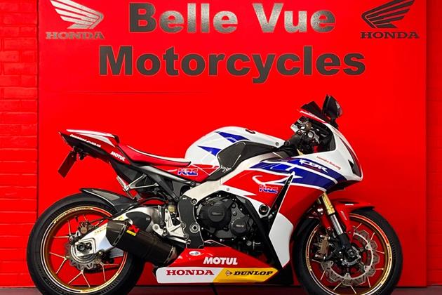 HONDA CBR1000RR FIREBLADE