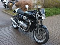 TRIUMPH THRUXTON 1200