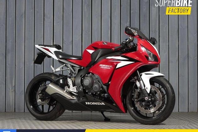 HONDA CBR1000RR FIREBLADE