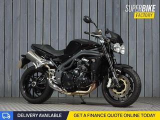 TRIUMPH SPEED TRIPLE 1050 