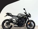 STREET TRIPLE 765 R 