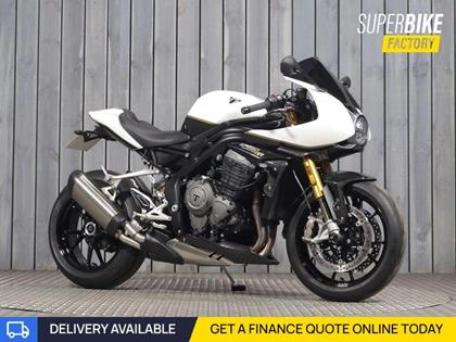 TRIUMPH SPEED TRIPLE 1200 RR