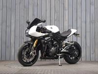 TRIUMPH SPEED TRIPLE 1200 RR