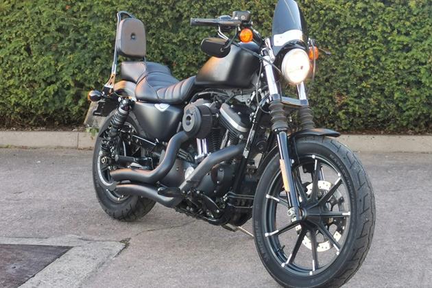 HARLEY-DAVIDSON SPORTSTER 883