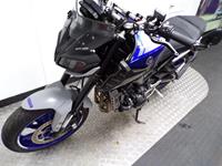 YAMAHA MT-09