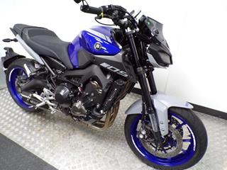 YAMAHA MT-09 