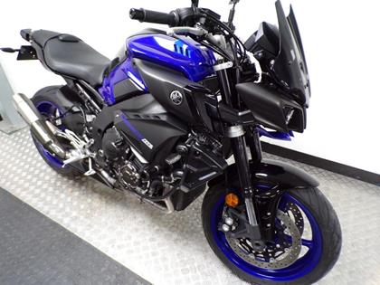 YAMAHA MT-10