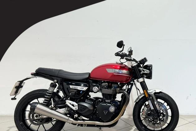 TRIUMPH SPEED TWIN 1200