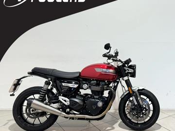 TRIUMPH SPEED TWIN 1200