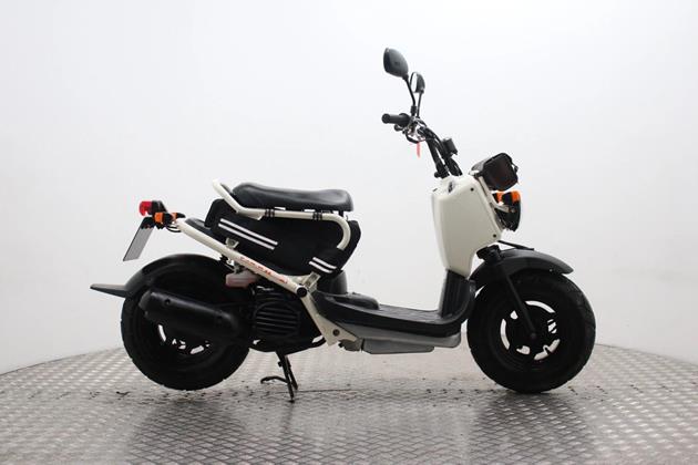 HONDA ZOOMER 50