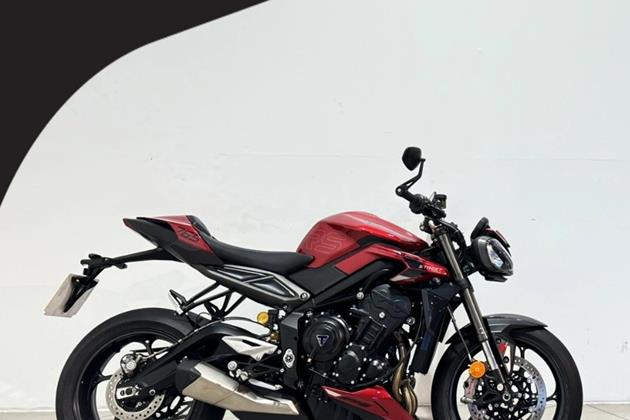 TRIUMPH STREET TRIPLE 765 RS