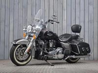 HARLEY-DAVIDSON ROAD KING