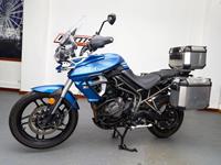 TRIUMPH TIGER 800