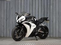 HONDA CBR1000RR FIREBLADE