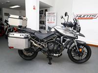 TRIUMPH TIGER 800